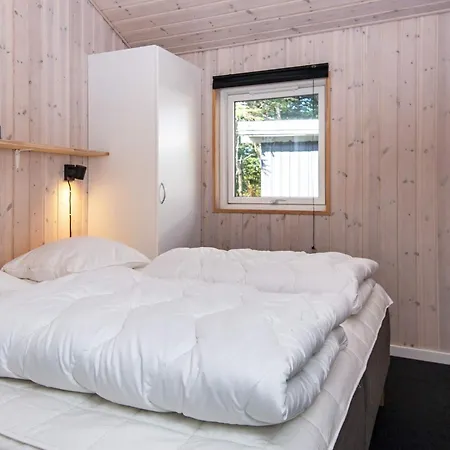 Semesterbostad 5 Star In Logstor Trend